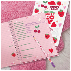 Freundebuch Fruity Love | 16×21 cm, 80 Seiten, rosa/rot